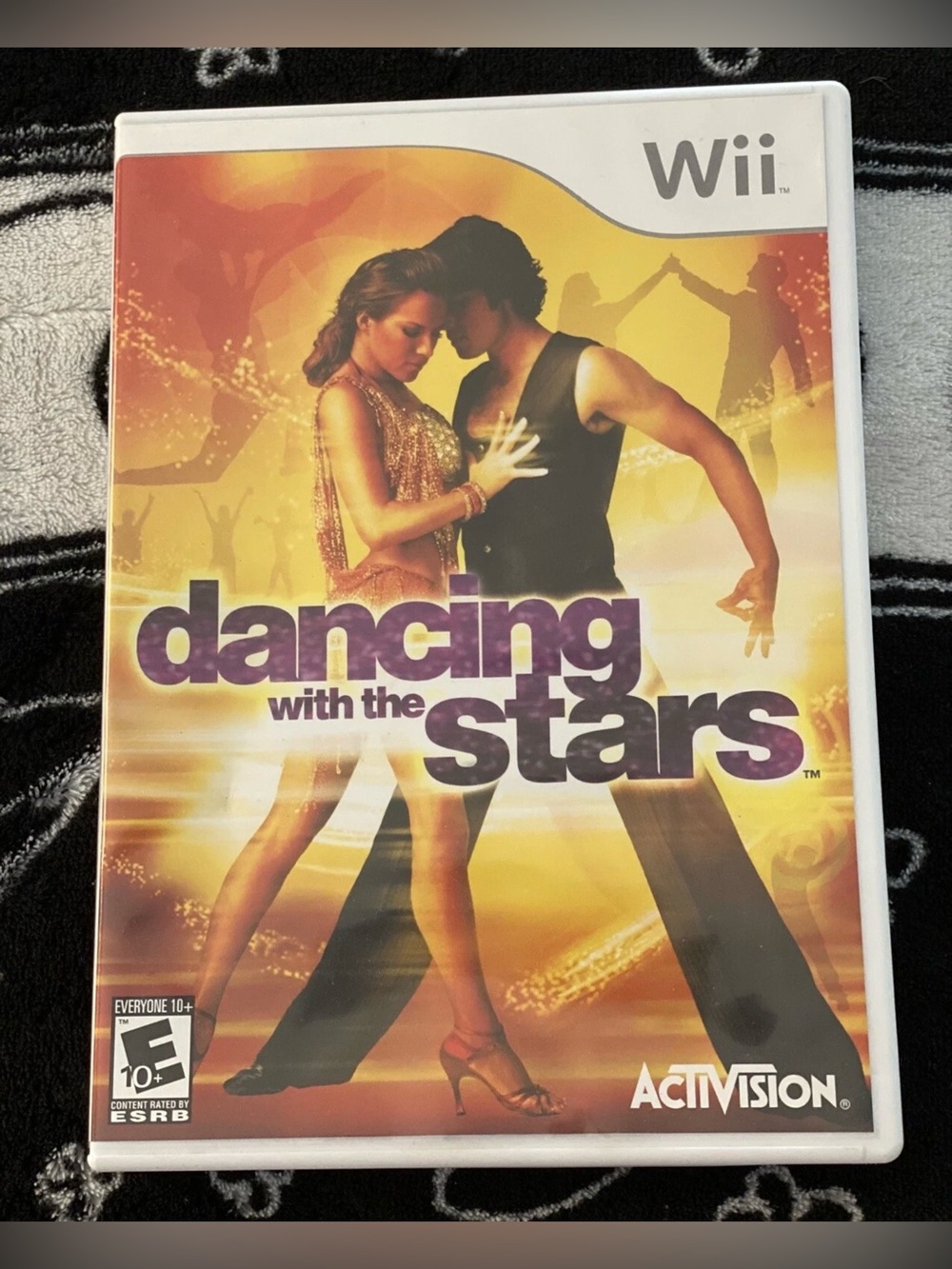 Dancing with the Stars (Wii) - Orange/Gold 2006